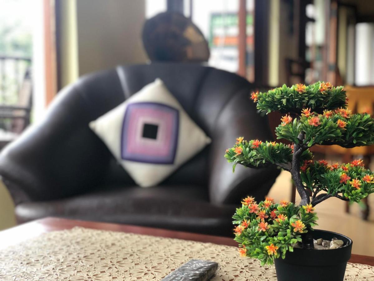Jade Green Rest Inn Ella Εξωτερικό φωτογραφία